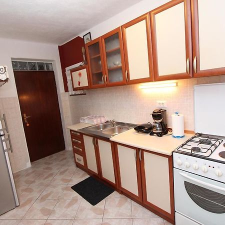 Apartment Alba Rovinj Bagian luar foto