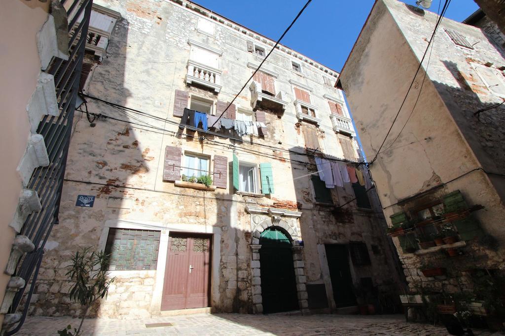 Apartment Alba Rovinj Ruang foto
