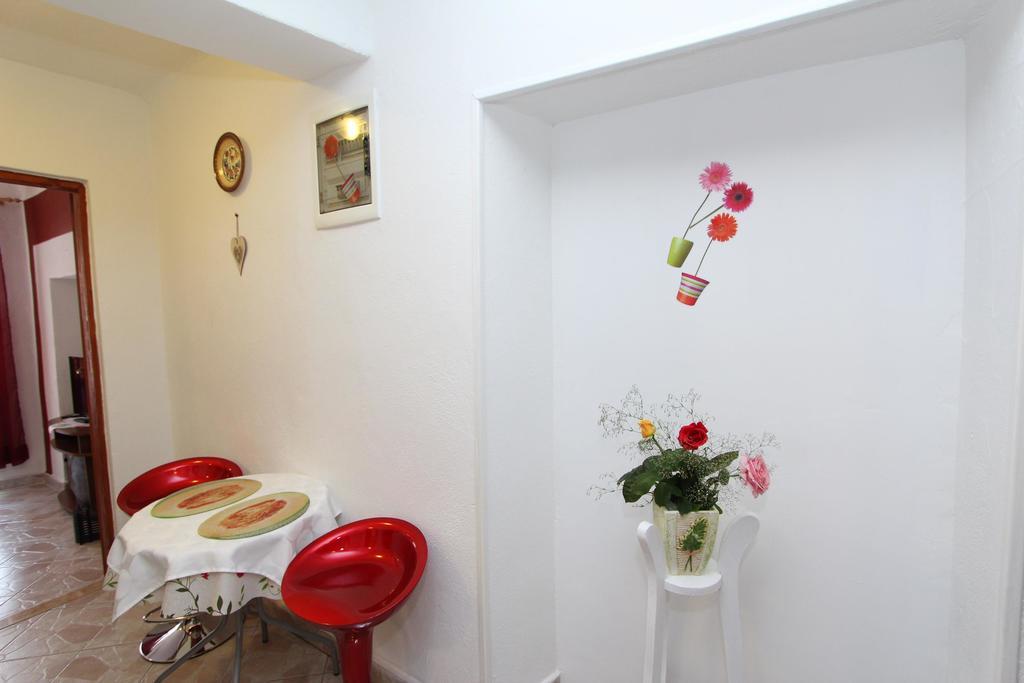 Apartment Alba Rovinj Bagian luar foto