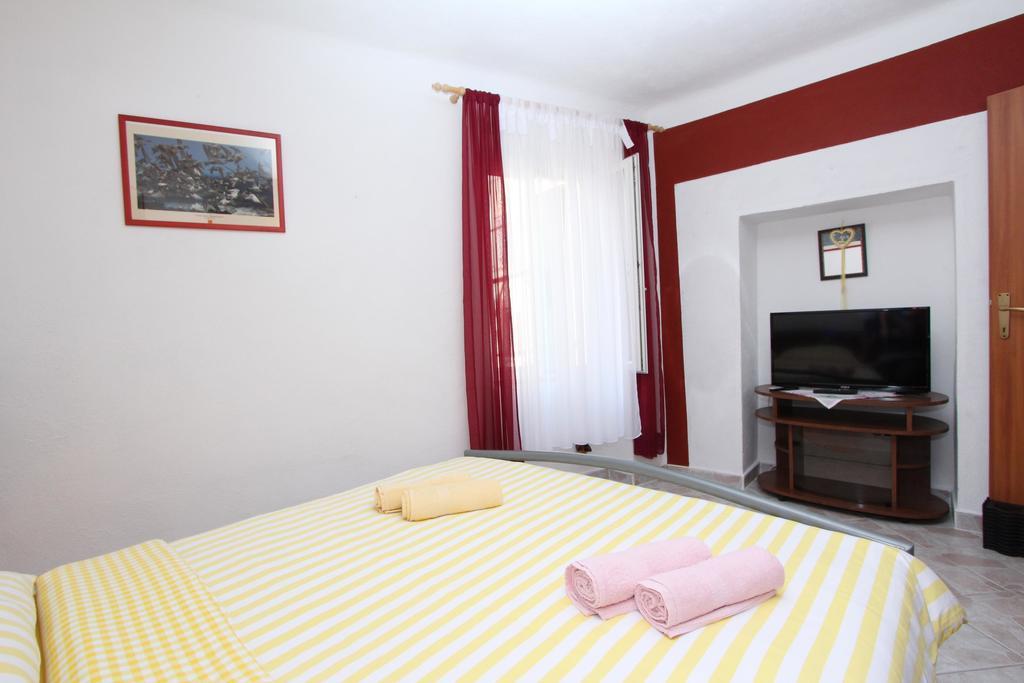Apartment Alba Rovinj Bagian luar foto